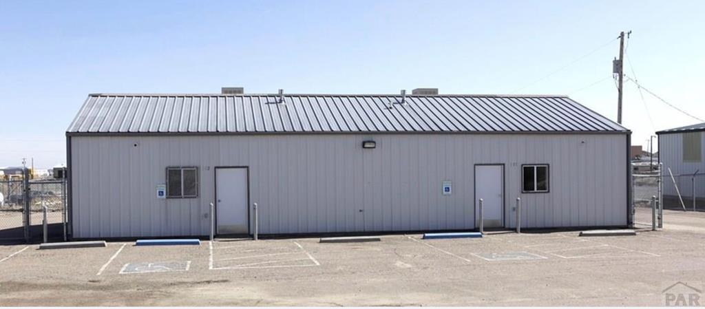 42 E Fabrication Dr