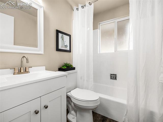 63 Dick Trefz Street