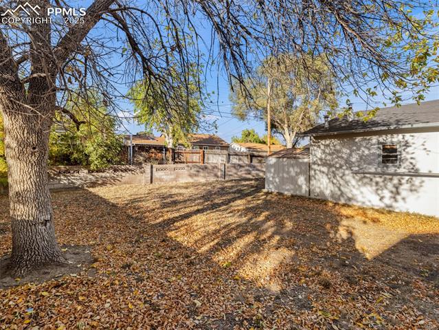 63 Dick Trefz Street