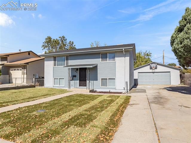 63 Dick Trefz Street