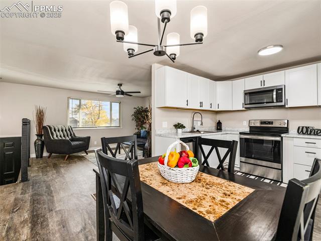 63 Dick Trefz Street