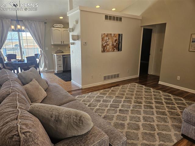 873 S Kline Drive