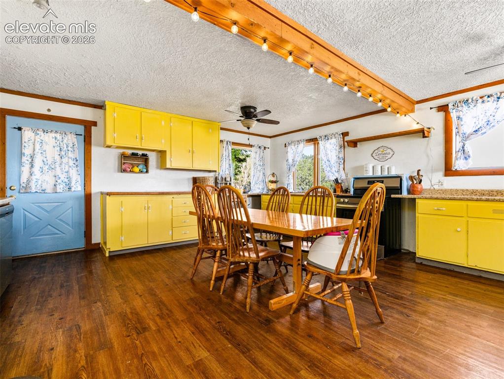 6160 Waterbarrel Road