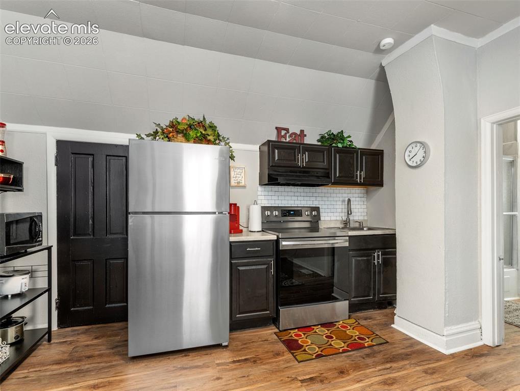 914 W 13th Street