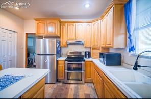 1394 E Kiva Drive