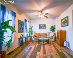 1394 E Kiva Drive