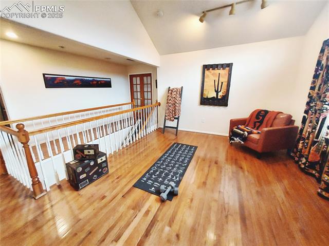 1394 E Kiva Drive