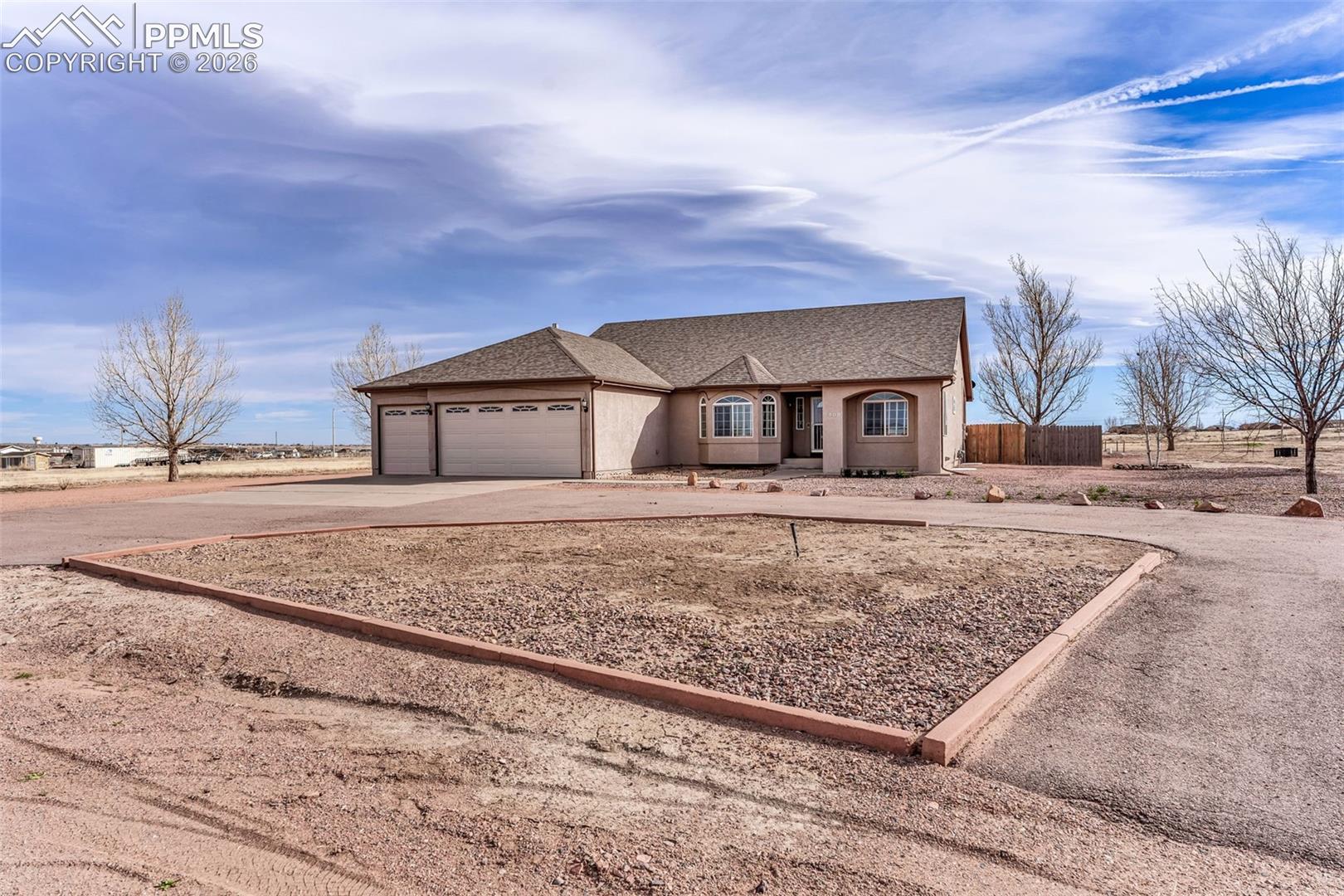 1408 E Kiva Drive