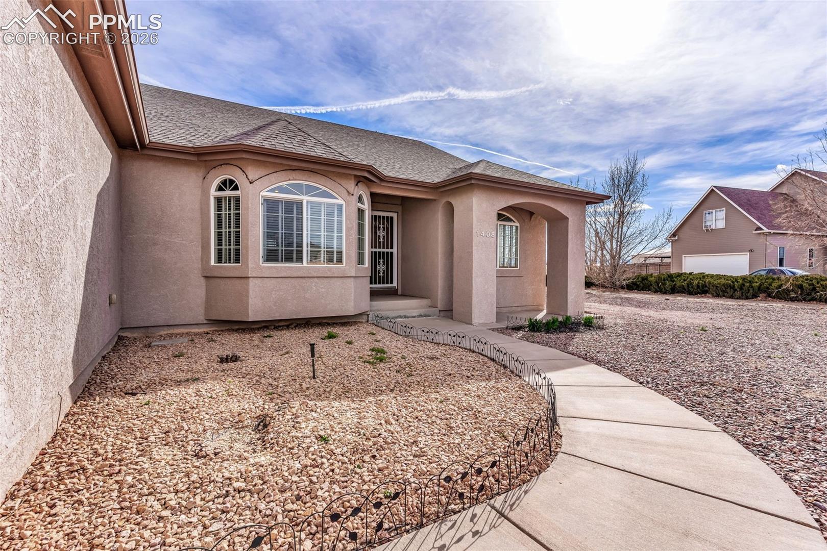 1408 E Kiva Drive