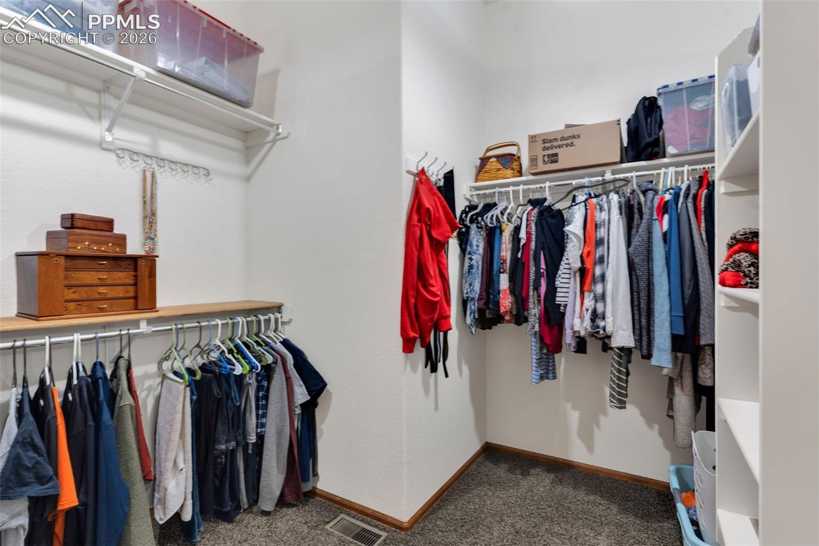 1408 E Kiva Drive