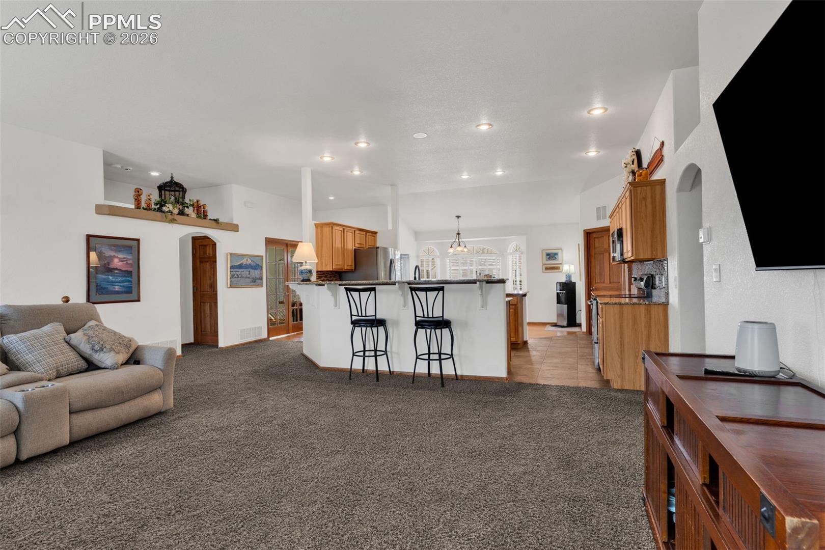 1408 E Kiva Drive