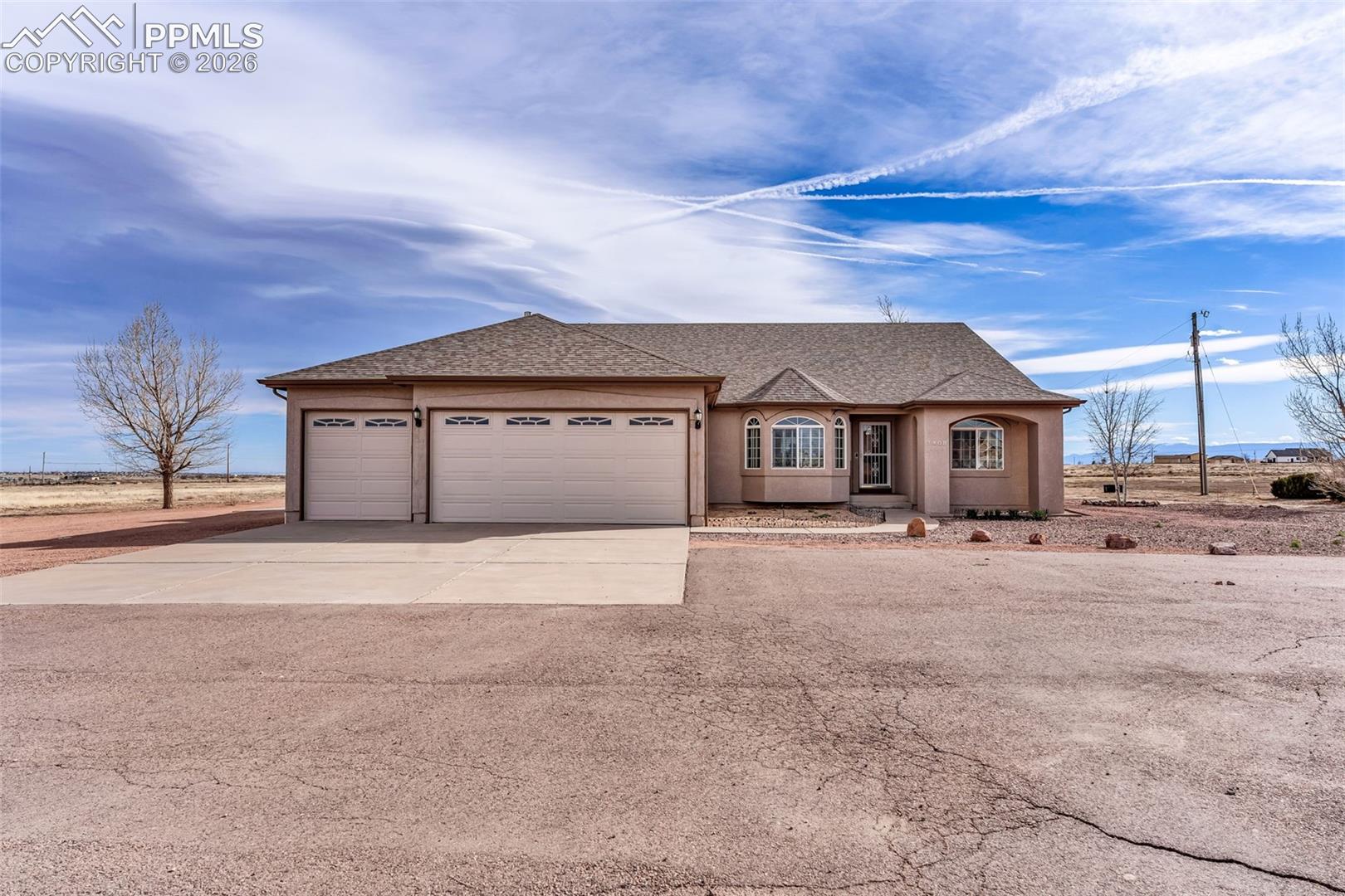 1408 E Kiva Drive