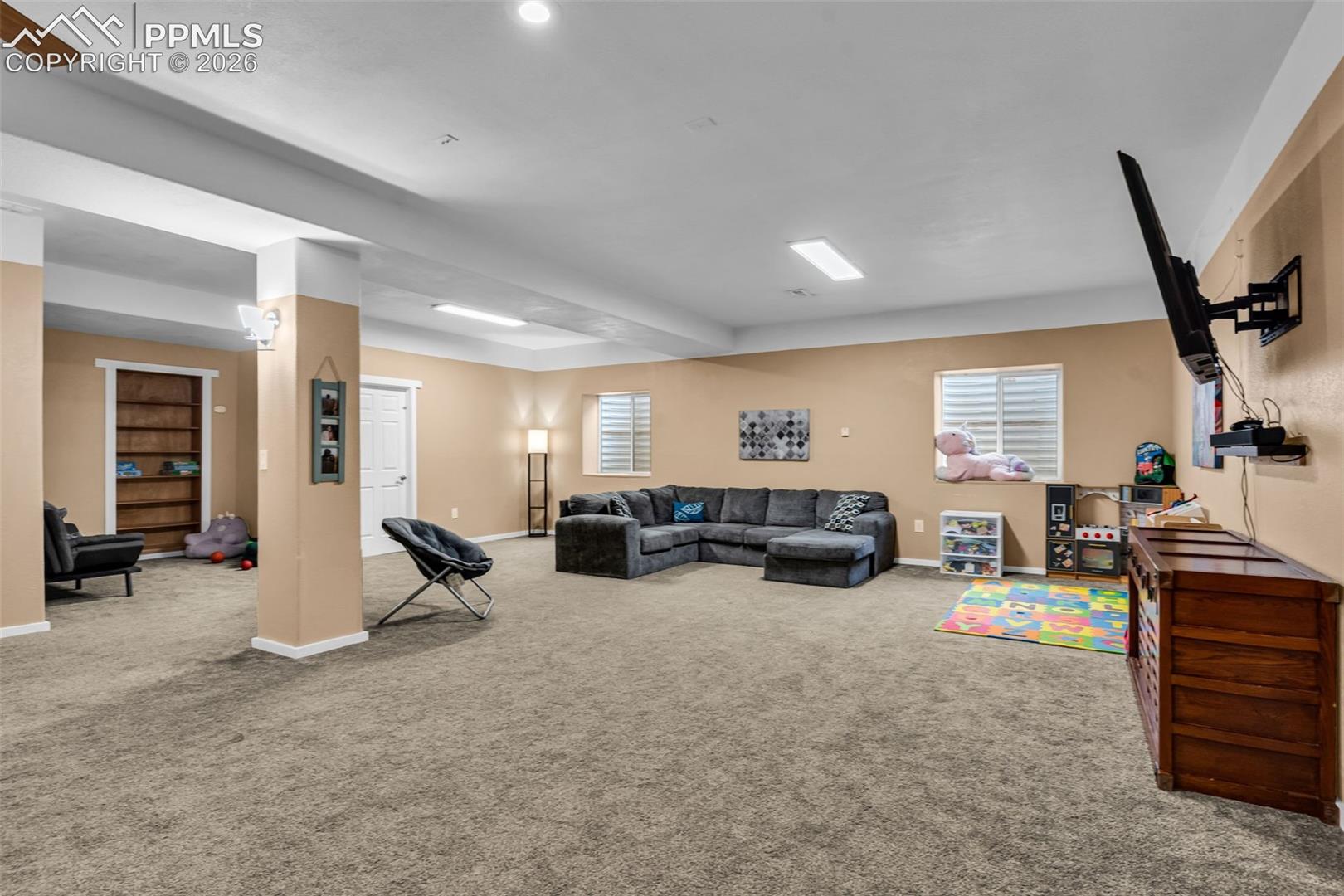 1408 E Kiva Drive