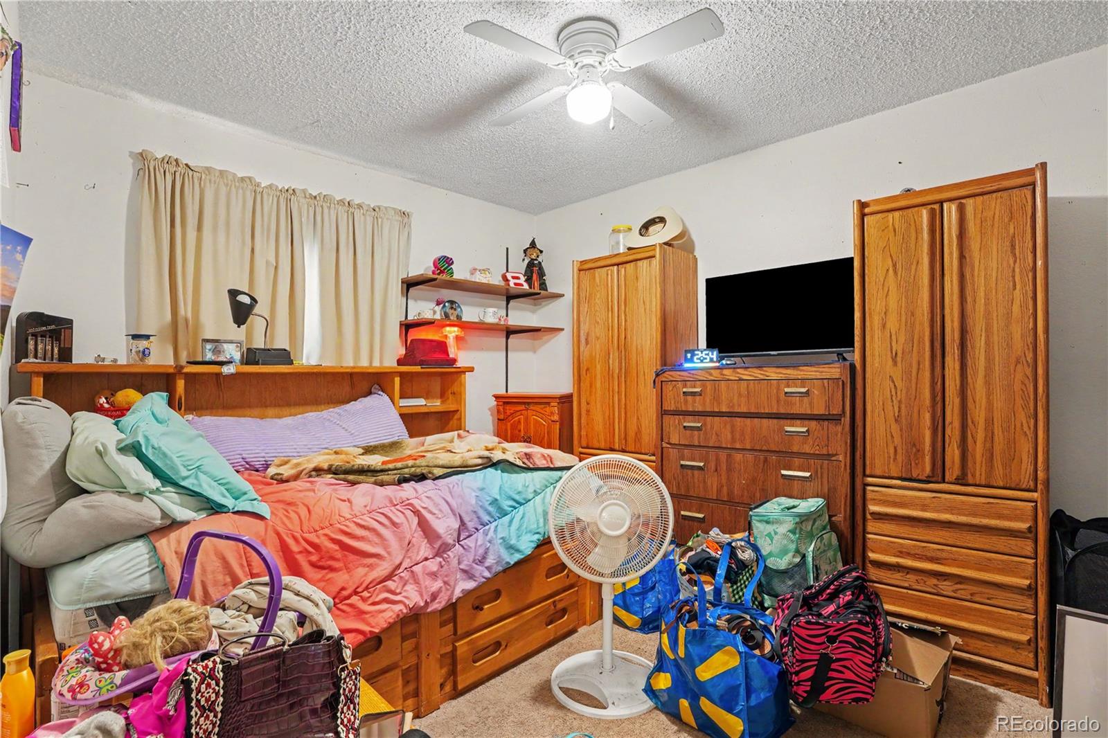 129 E Beshoar Drive