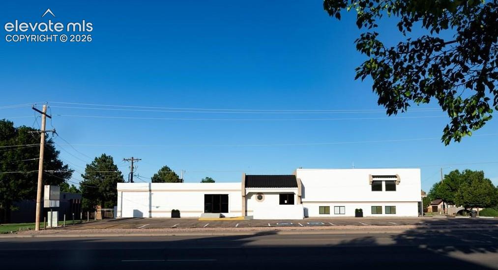 2020 Pueblo Boulevard