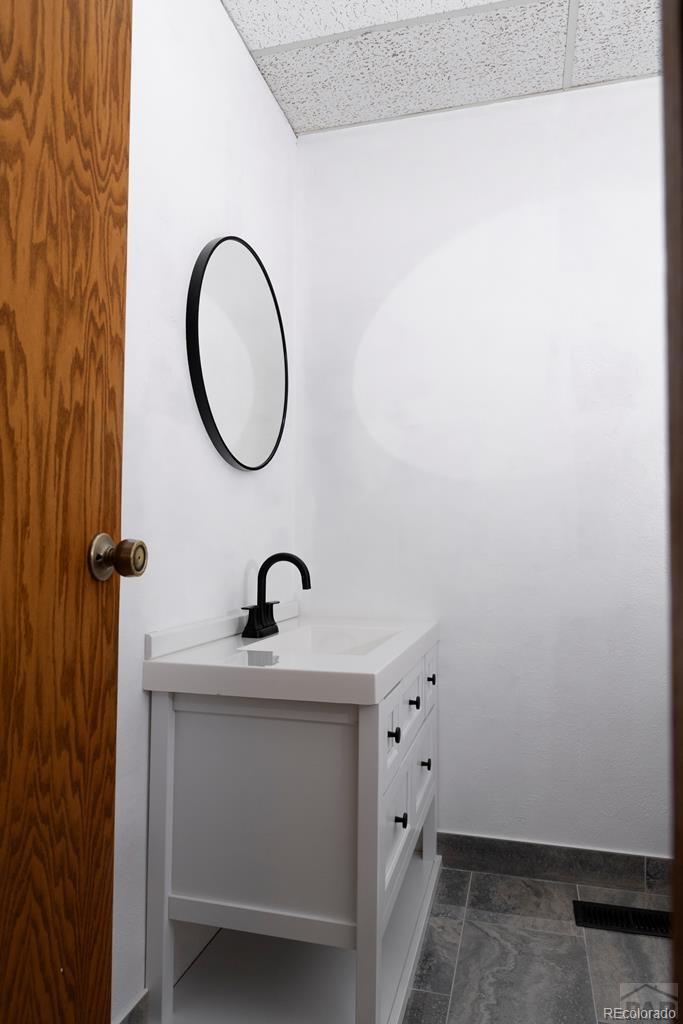 2020 S Pueblo Boulevard