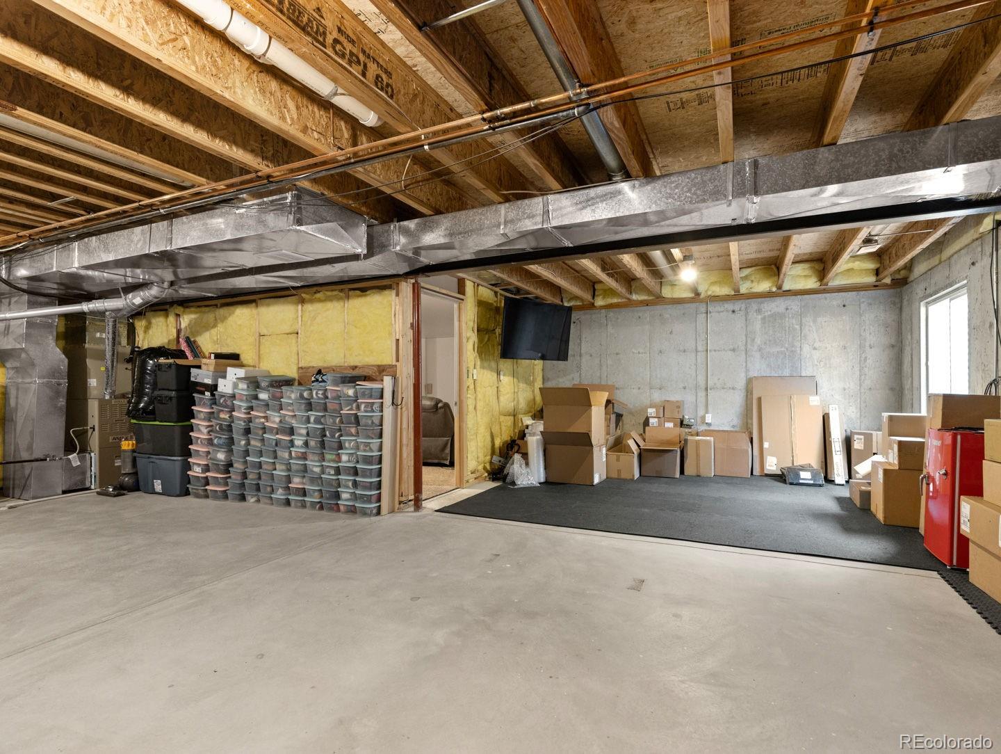 153 E Linden