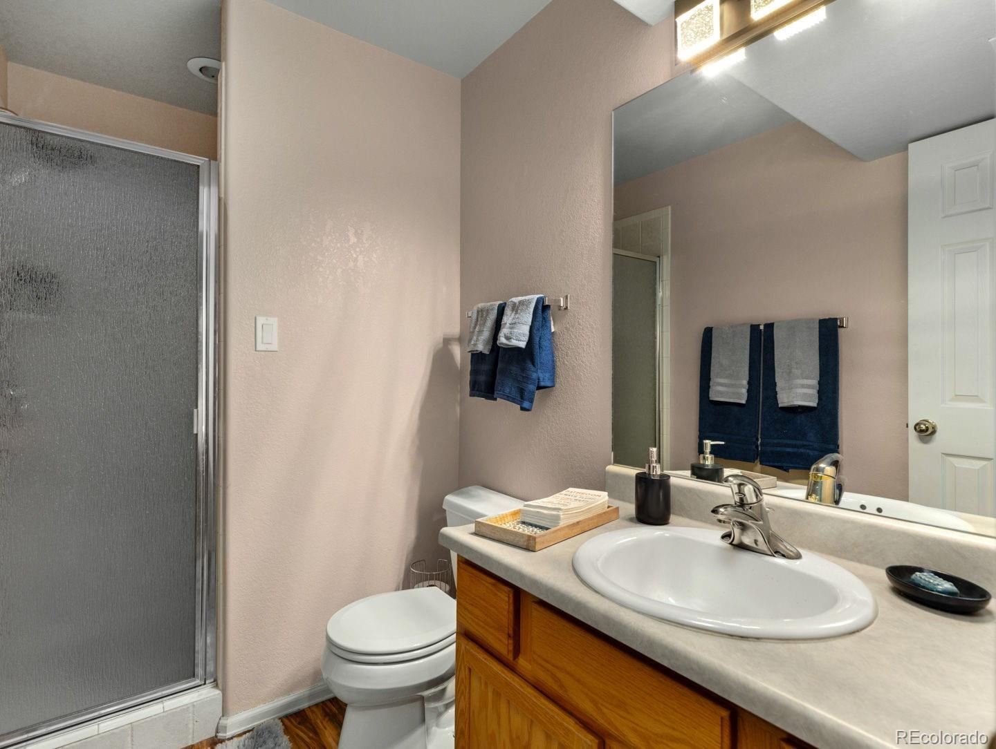 153 E Linden