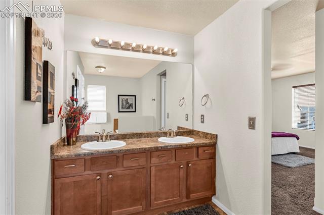 917 Silverqueen Road