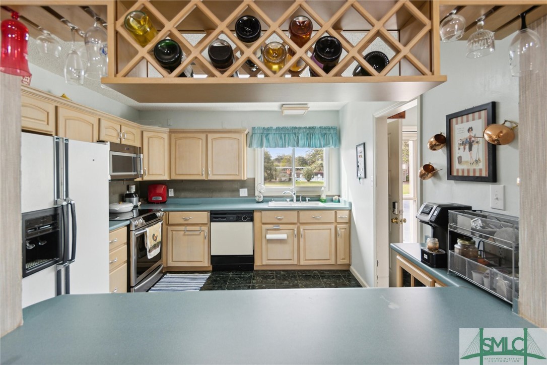 12502 Apache Avenue 25