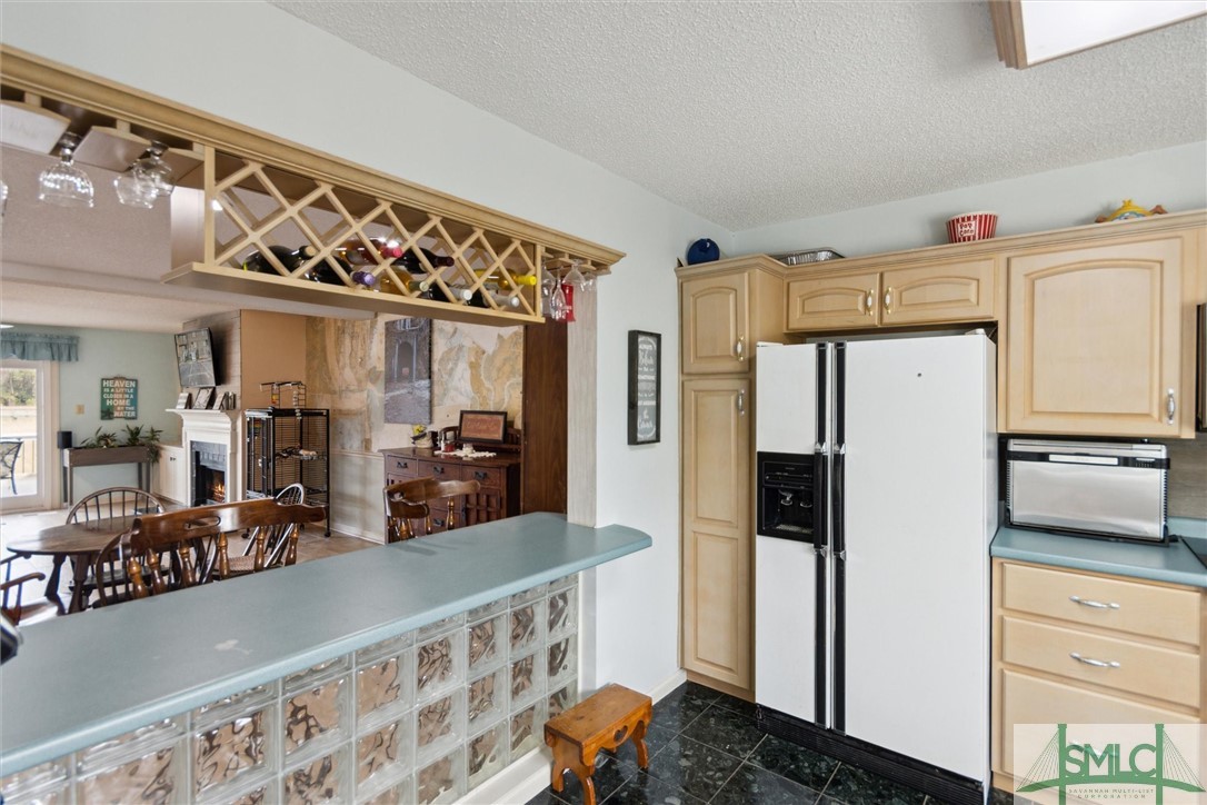 12502 Apache Avenue 25