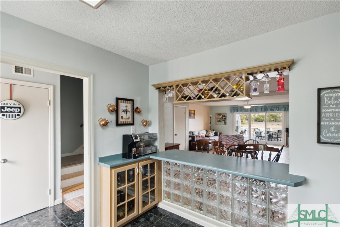 12502 Apache Avenue 25