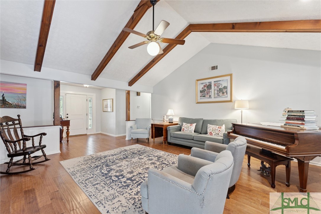 9 Levee Road