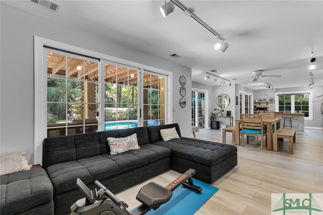 207 Island Creek Lane