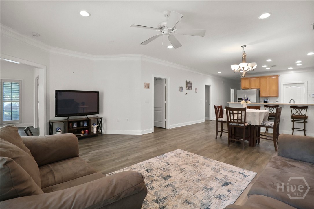 411 Southbridge Boulevard 303