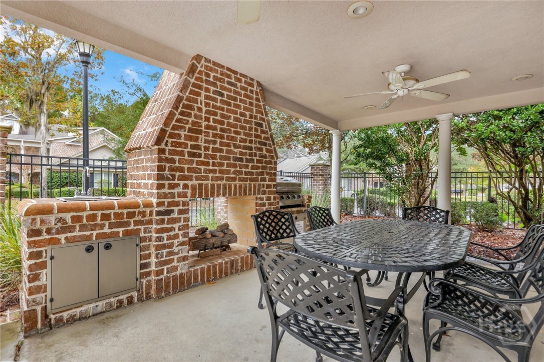 411 Southbridge Boulevard 303