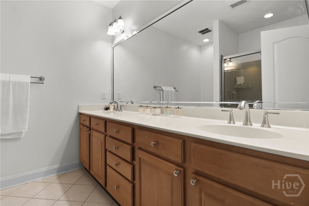 411 Southbridge Boulevard 303