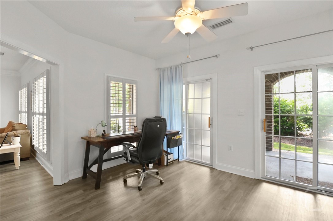 411 Southbridge Boulevard 303