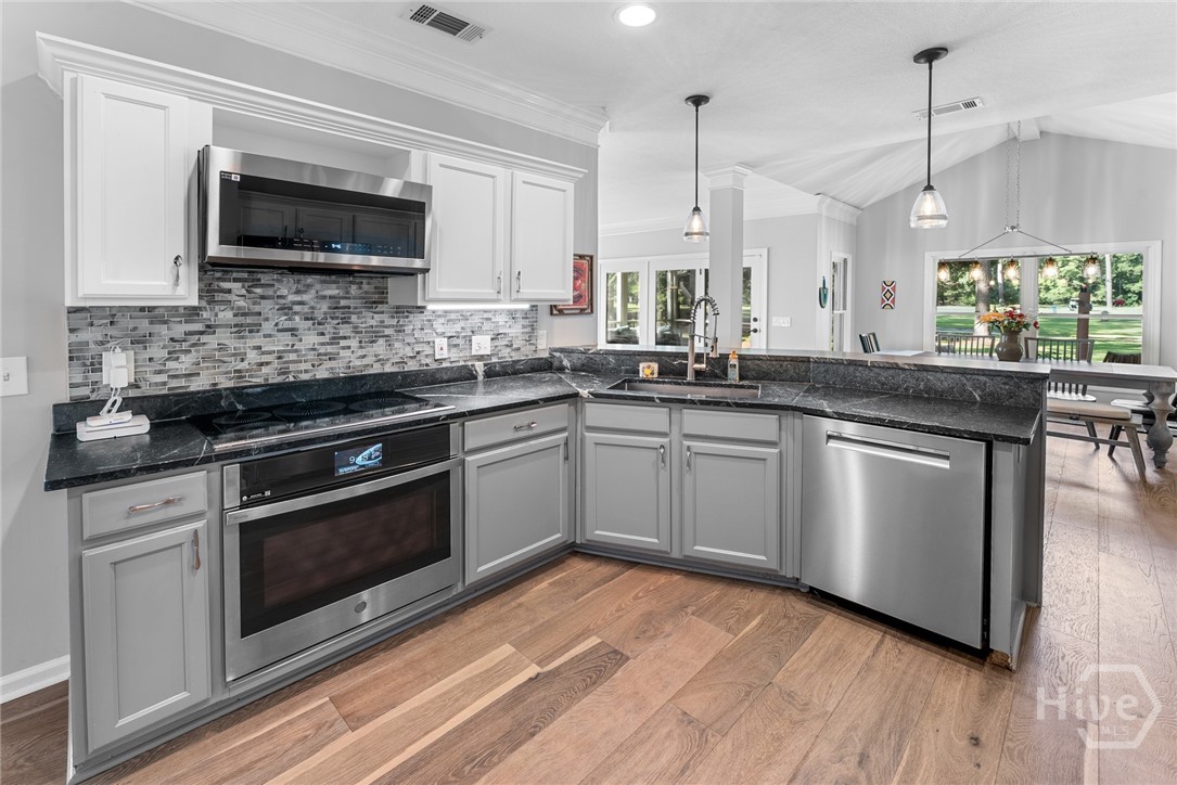 307 Wedgefield Crossing