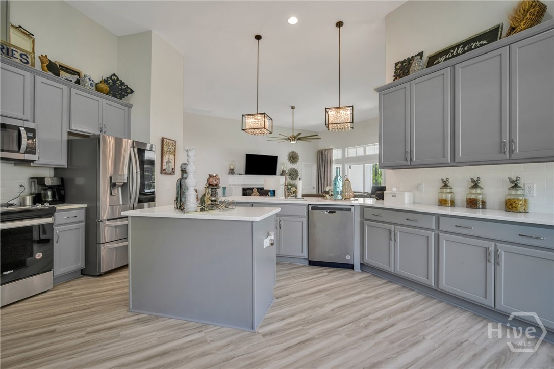 115 Moor Hen Landing