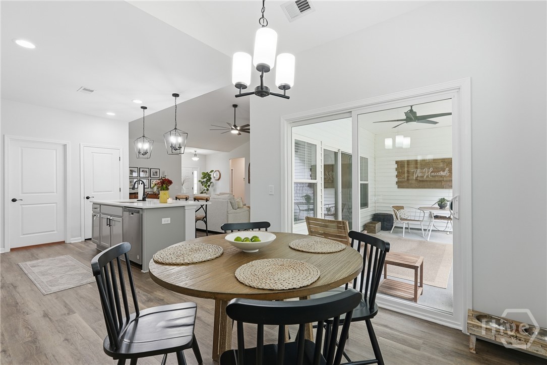30 Henslow Field