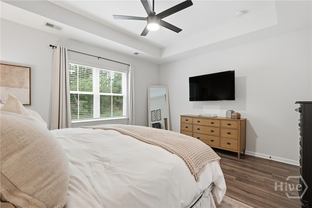 30 Henslow Field