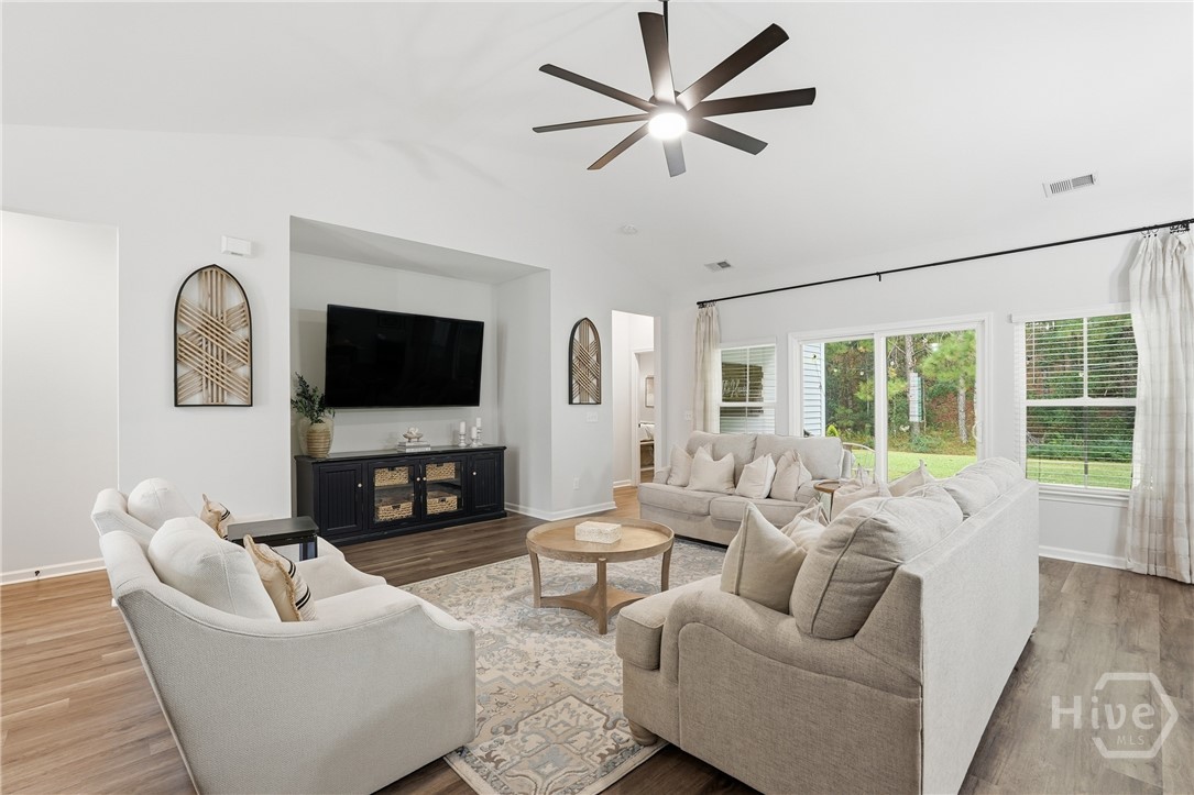30 Henslow Field