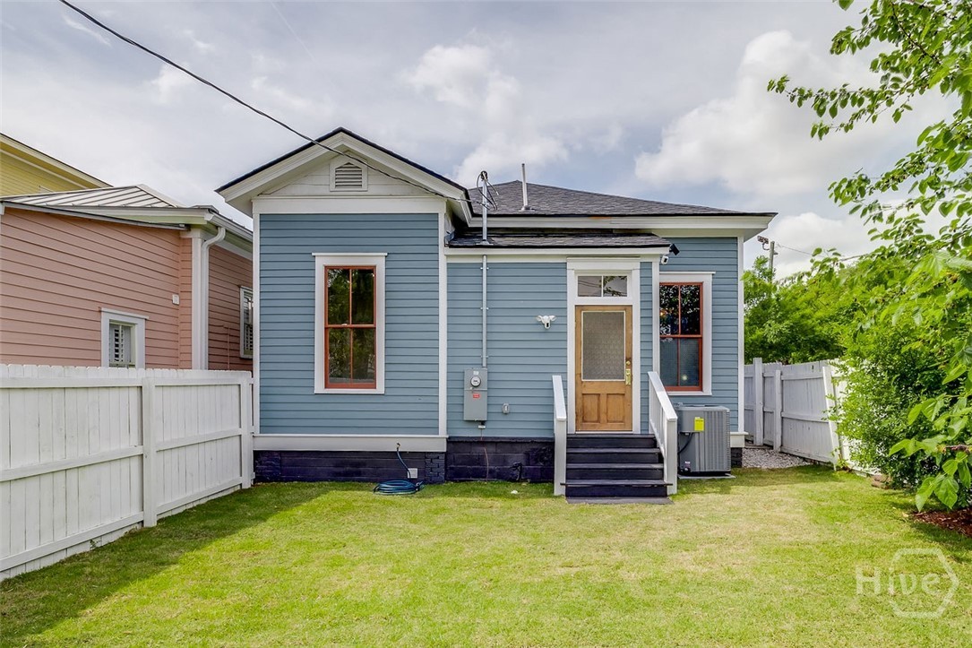 316 W 38th Street