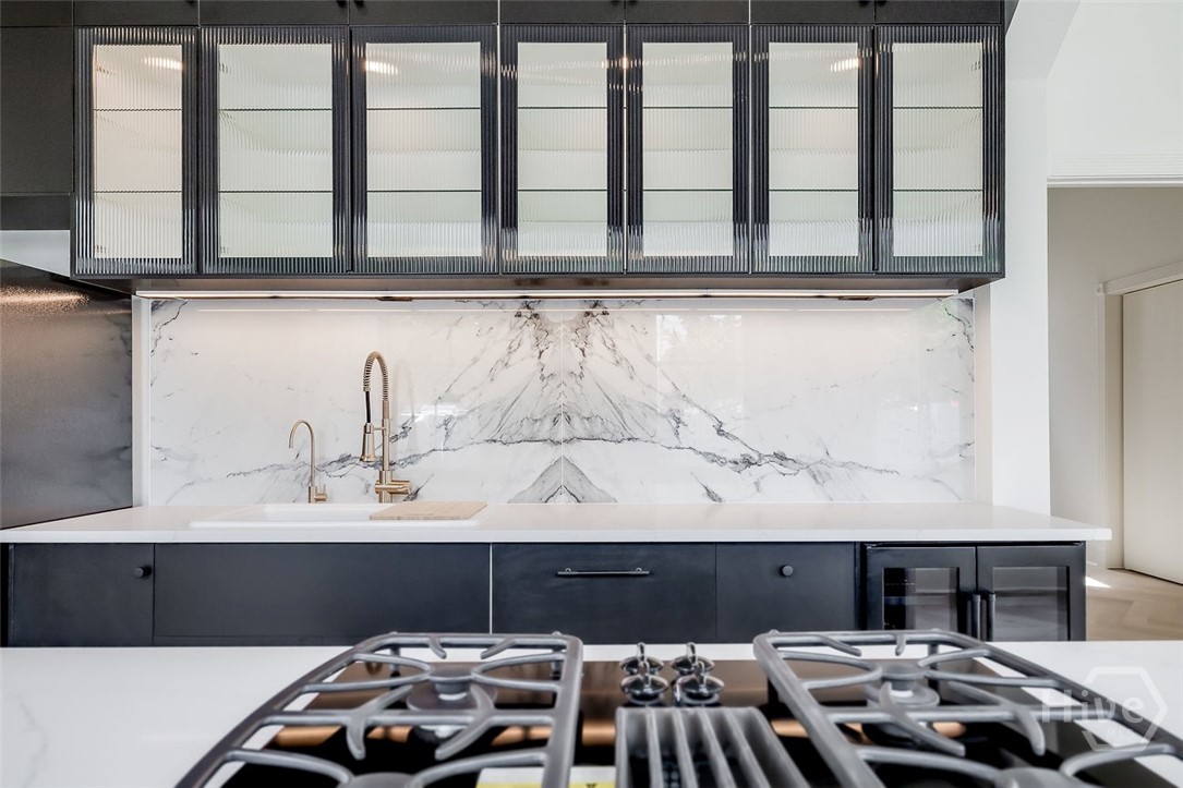 316 W 38th Street