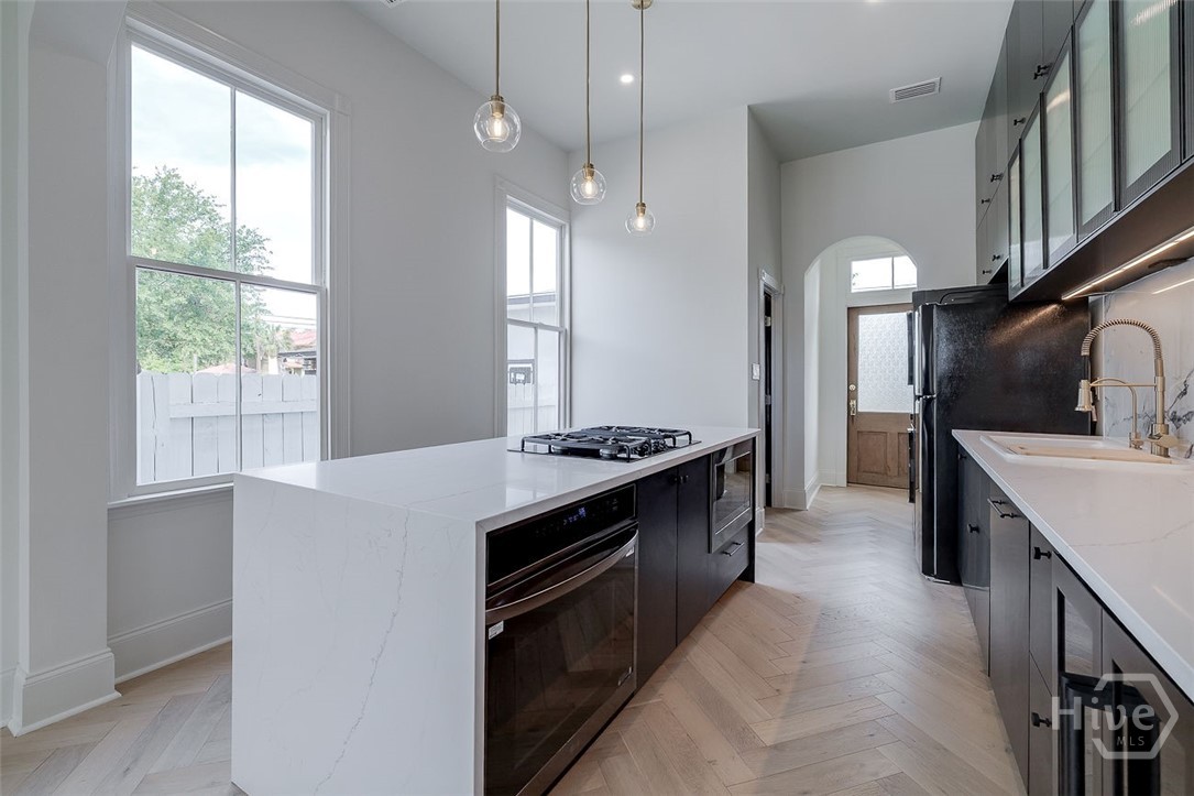 316 W 38th Street