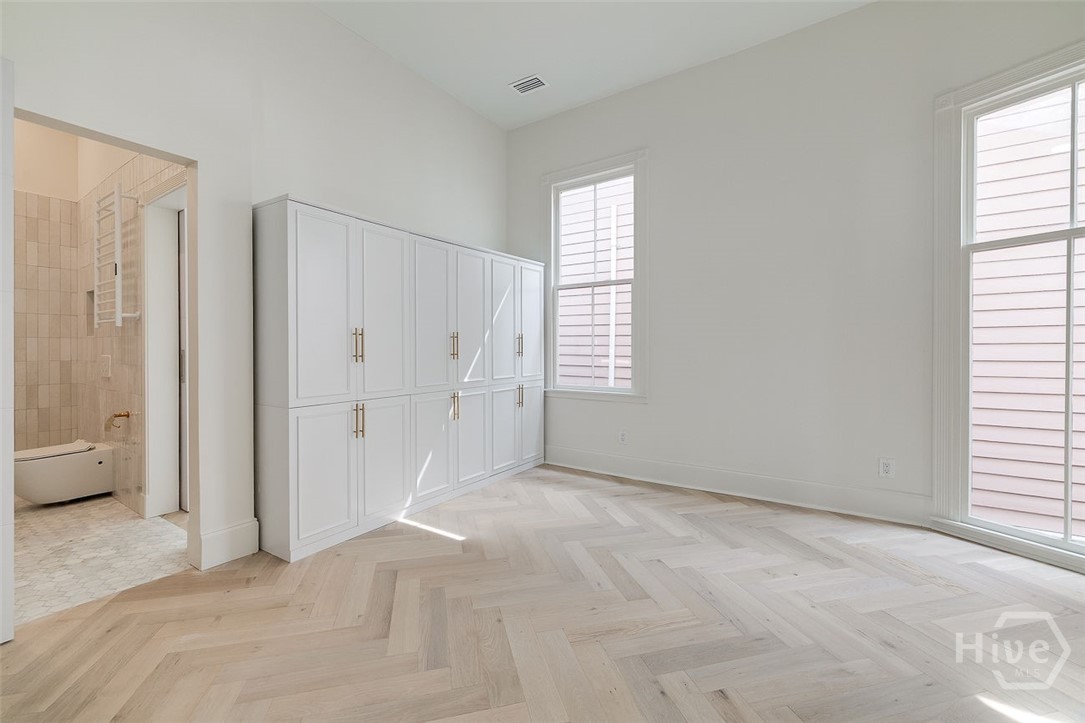 316 W 38th Street