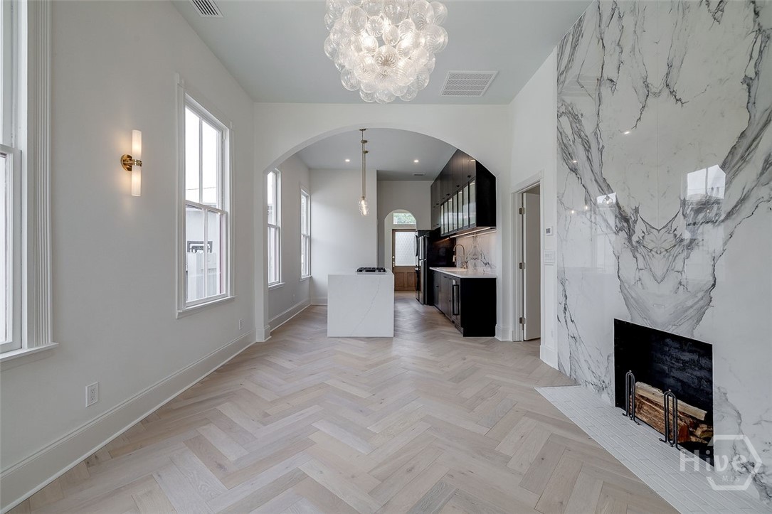 316 W 38th Street