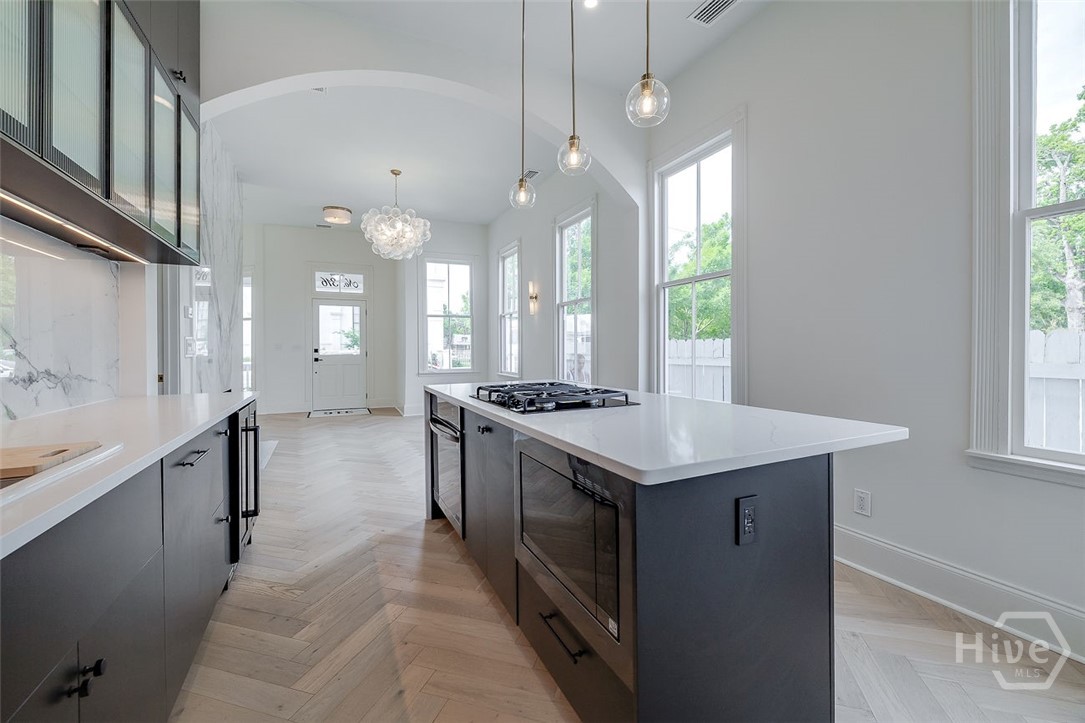 316 W 38th Street