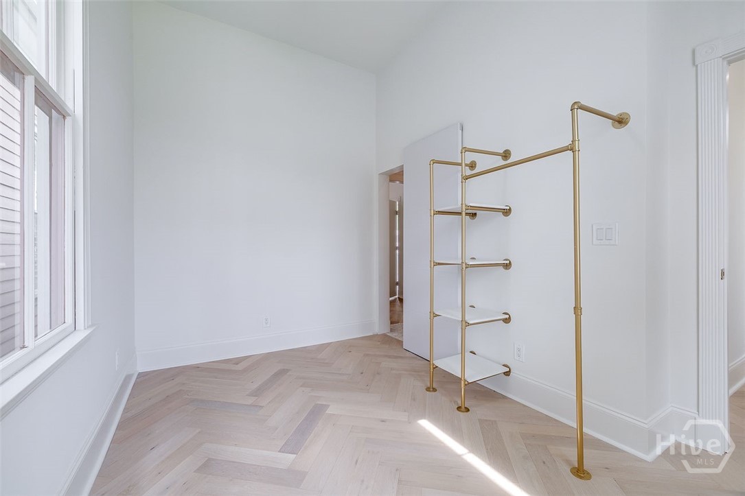 316 W 38th Street