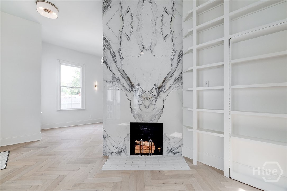 316 W 38th Street