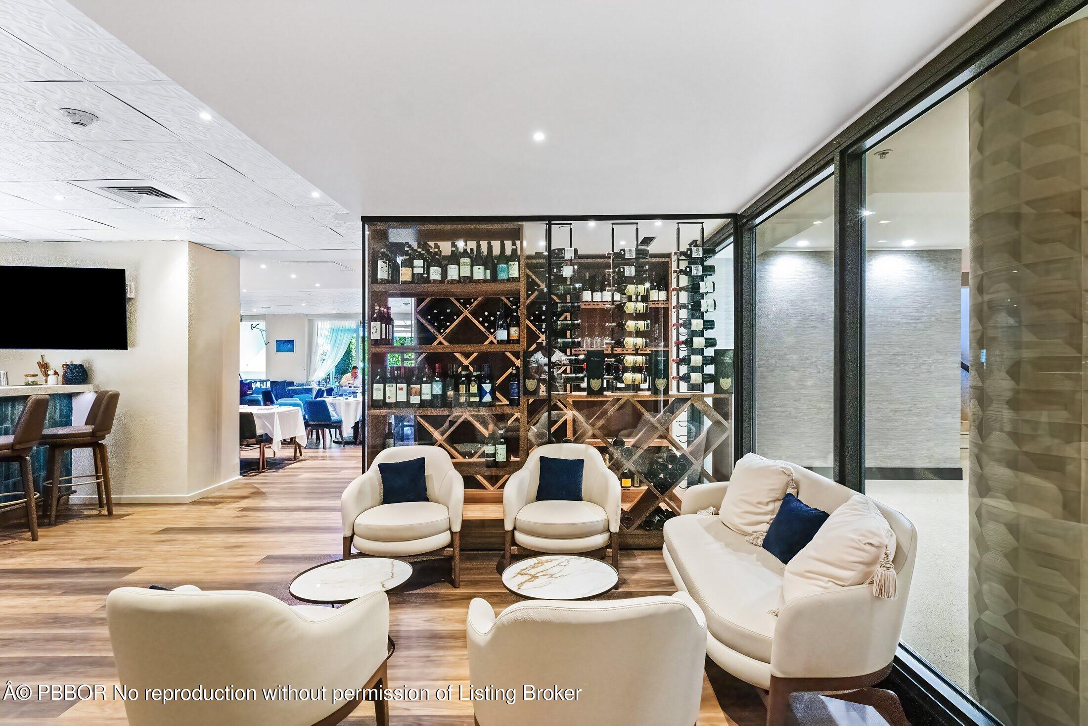 44 Cocoanut Row, 526B