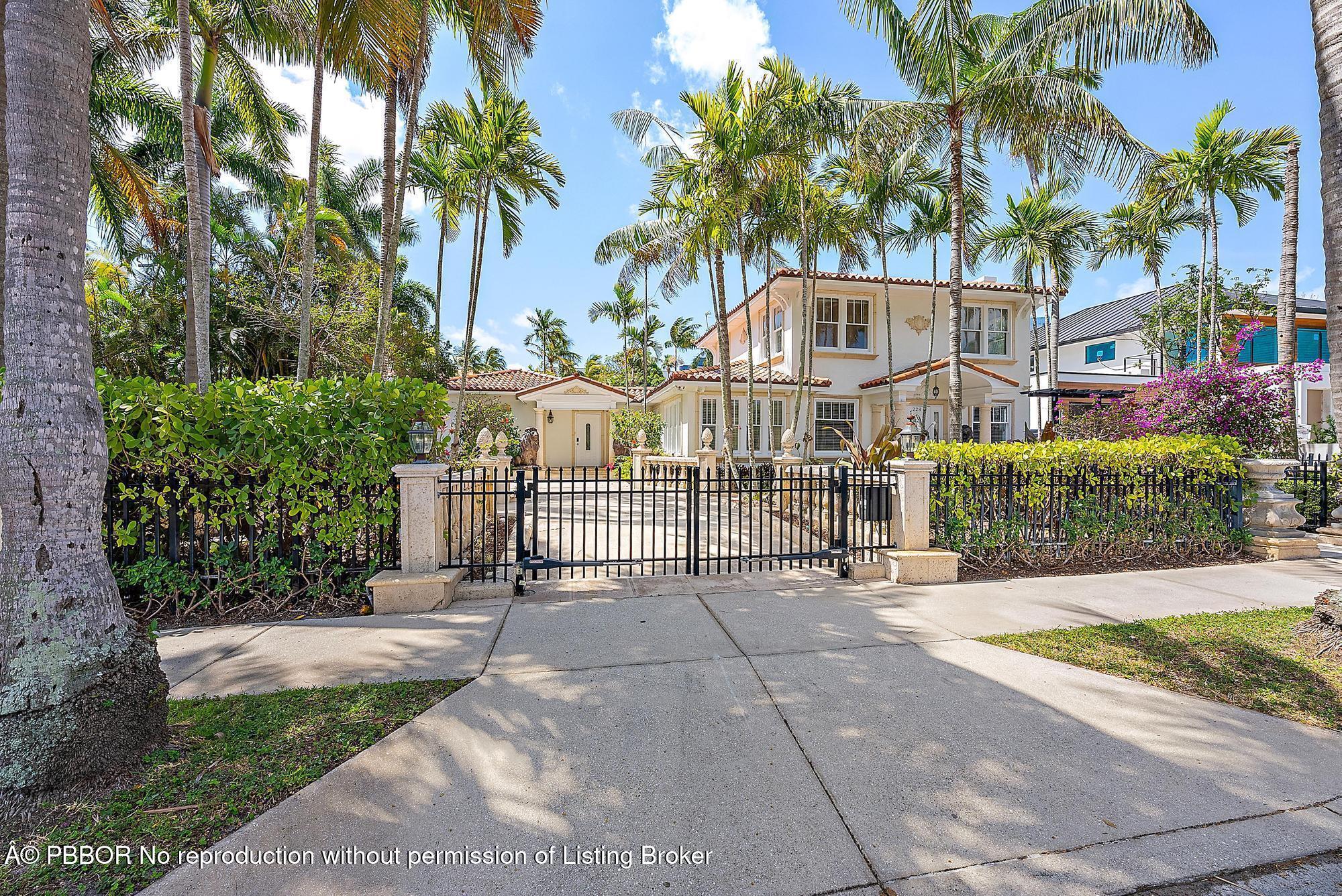 228 9TH Street, West Palm Beach