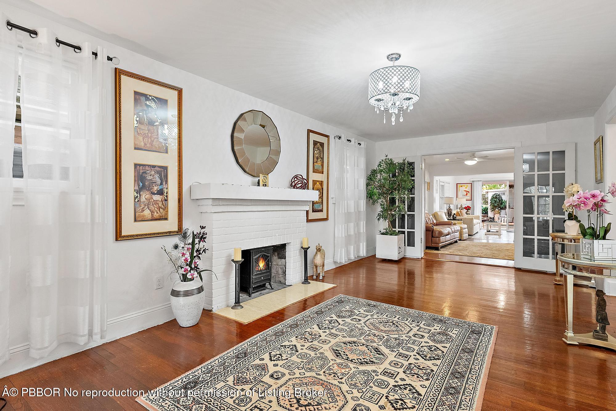 328 Monroe Drive