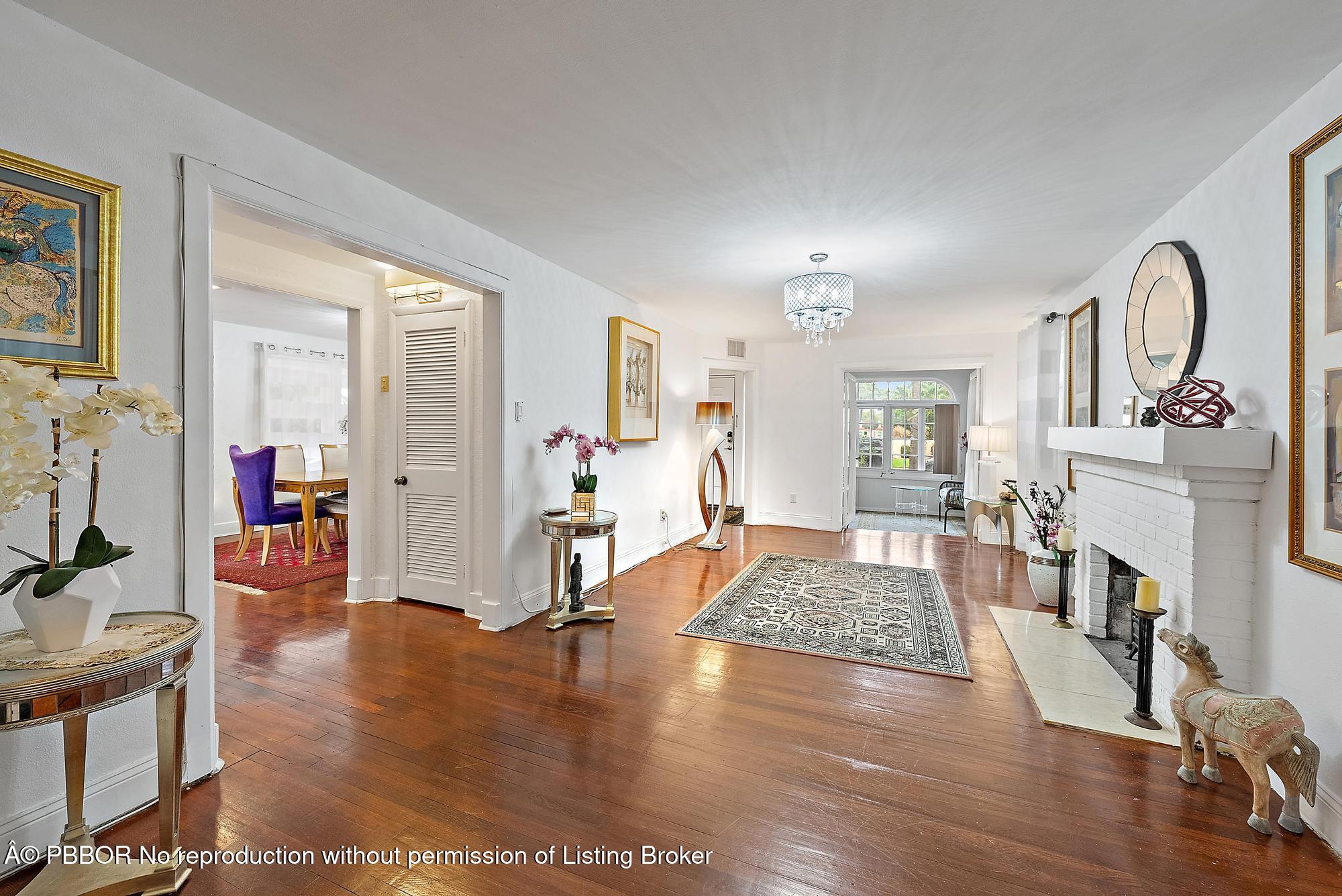 328 Monroe Drive