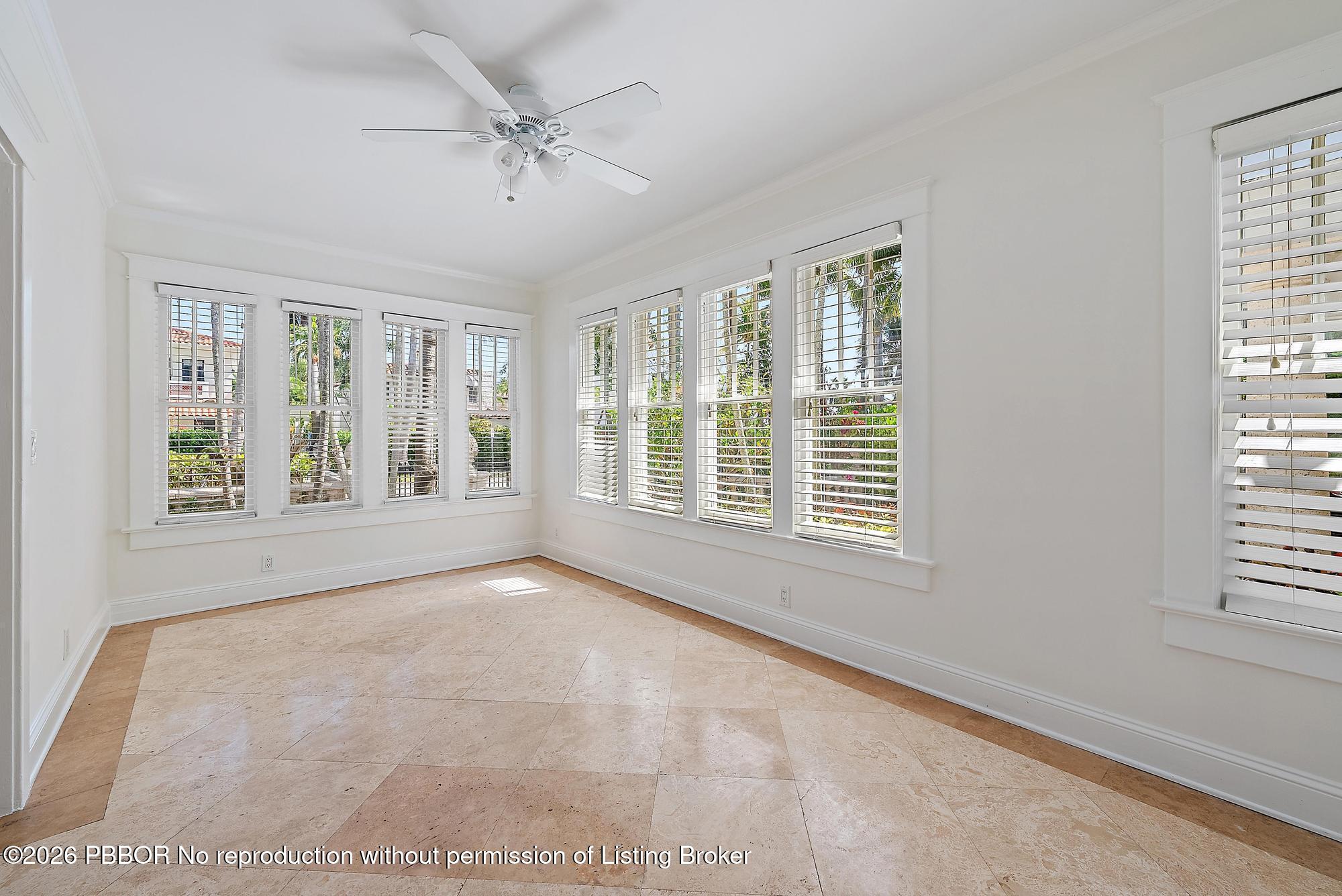 228 9th Street